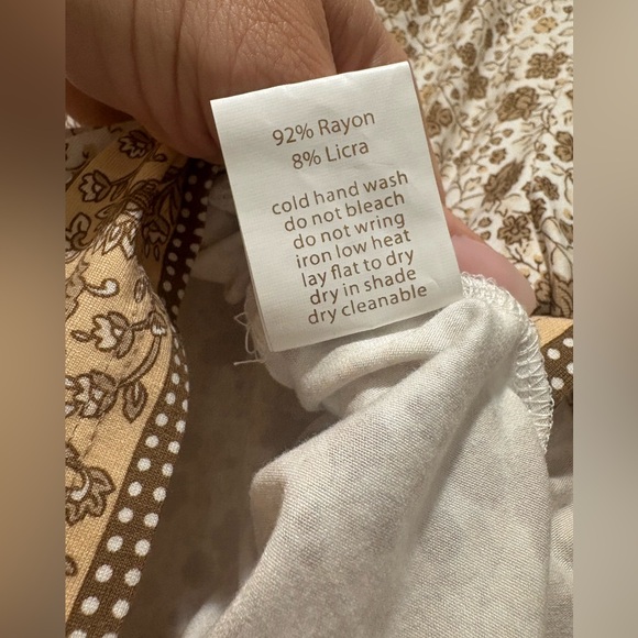 Barefoot Blonde Cropped Long Sleeve Blouse NWOT - Picture 8 of 11